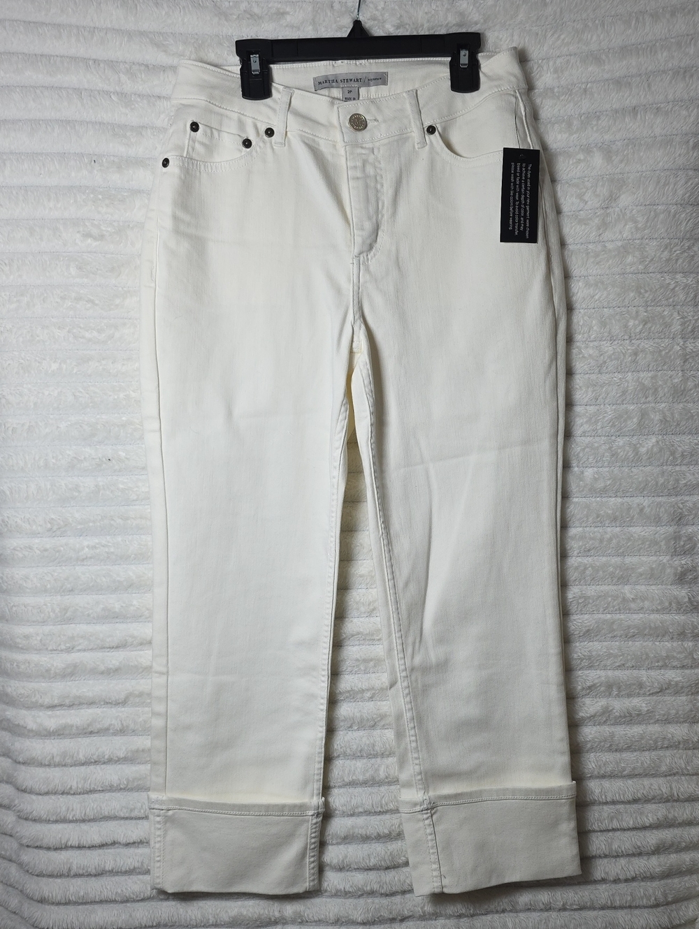 0619 Martha Stewartt Off-White Straight Leg Jeans with Cuffed Hem
